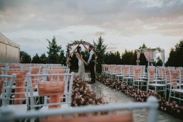 Amazing scene from a wedding day captured by Georgi Kazakov