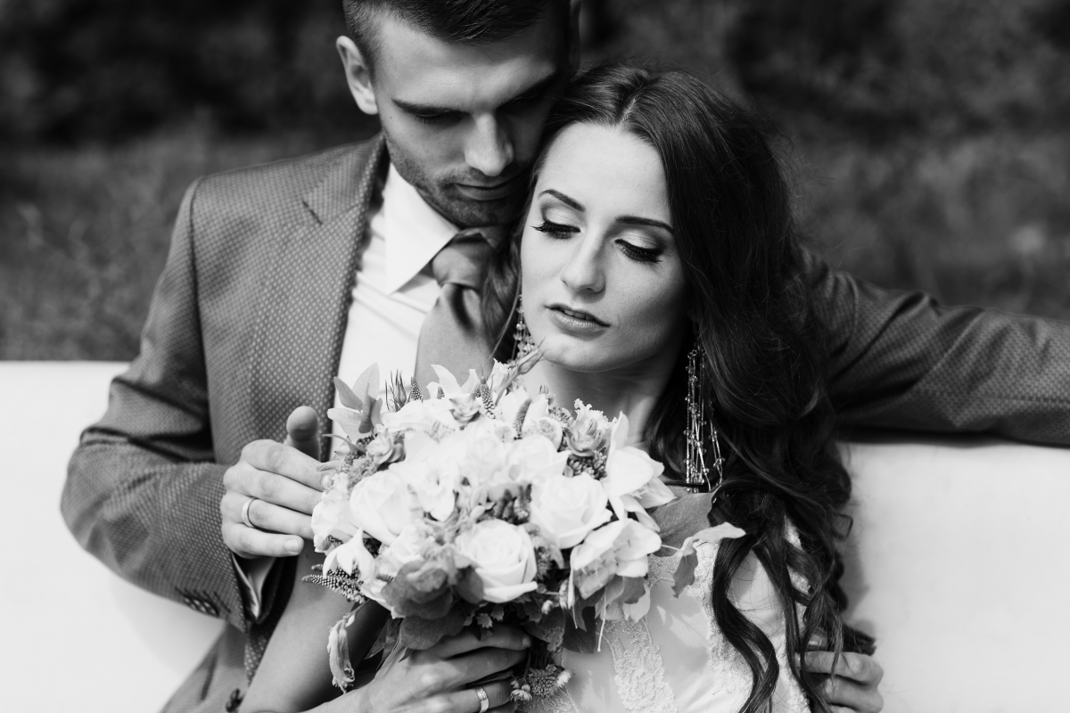 Amazing scene from a wedding day captured by Laura Peckauskiene