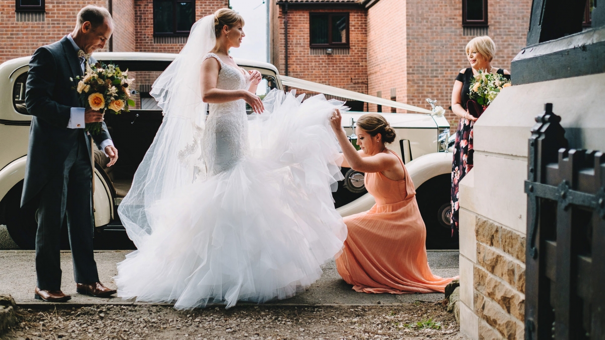 Amazing scene from a wedding day captured by Martin Makowski