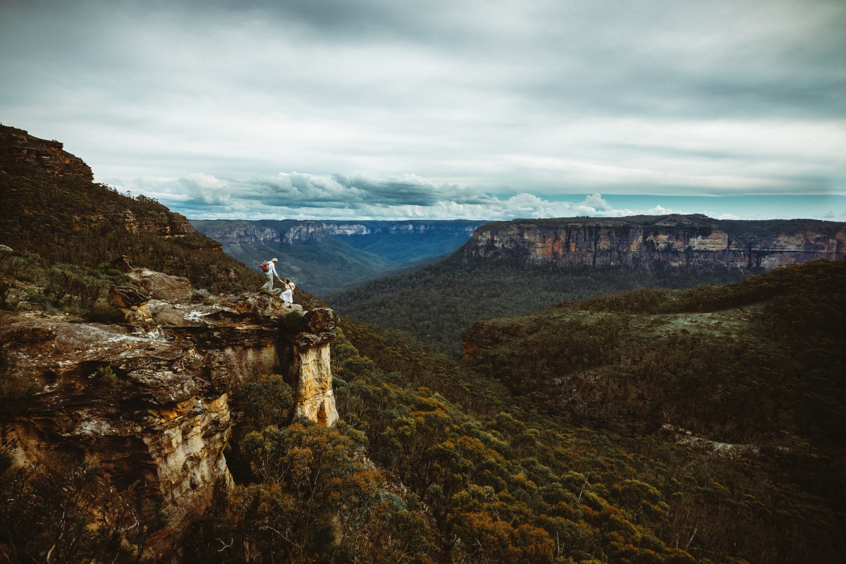 Amazing scene from a wedding day captured by Jacqui Turner