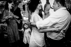 Thiago Gimenes wedding photographer from Brazil