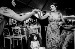 Thiago Gimenes wedding photographer from Brazil